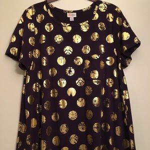 Elegant (2016) Carly